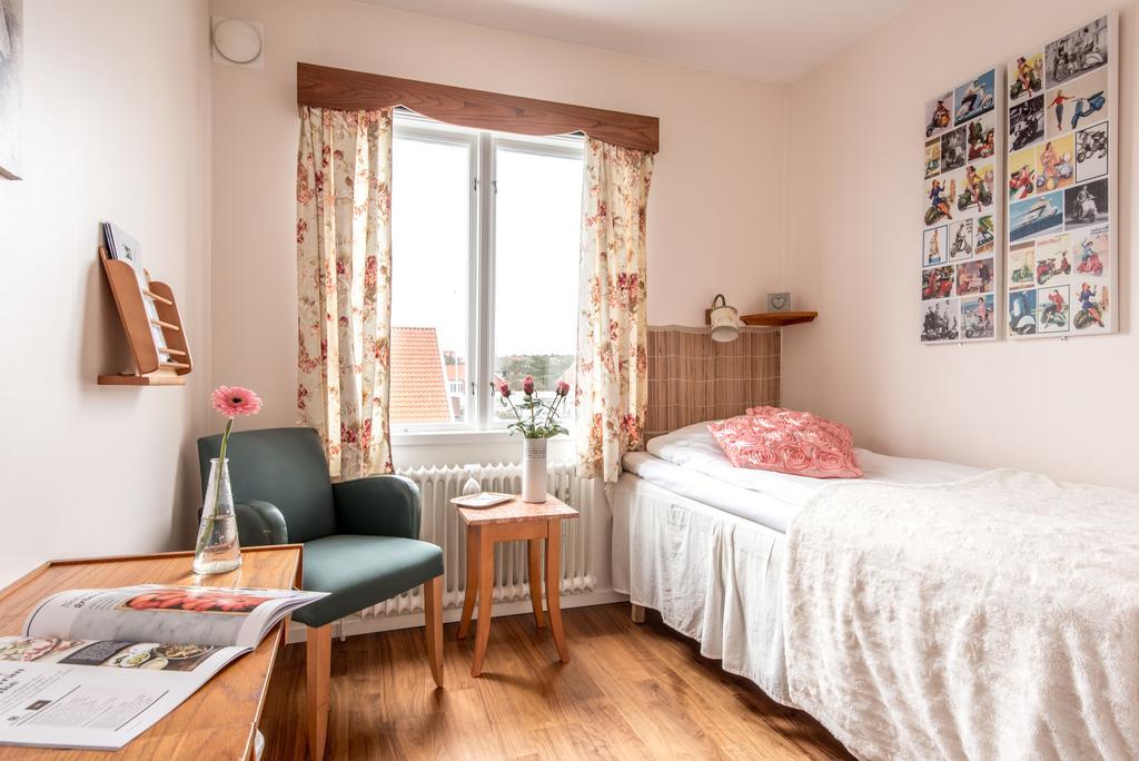 Hotell Nordevik Skärhamn Zimmer foto